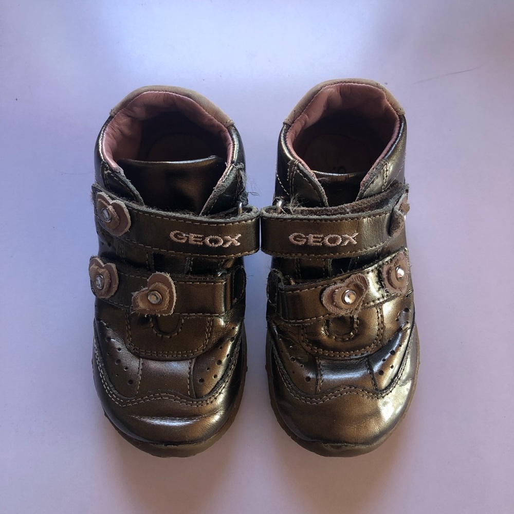 Toddler goex sneakers